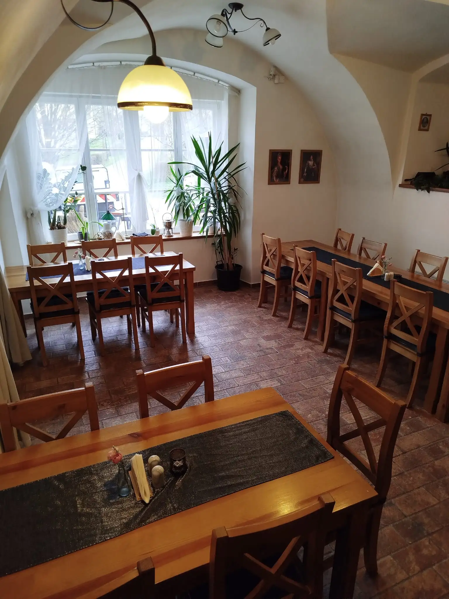 Vinárna - horní salonek
