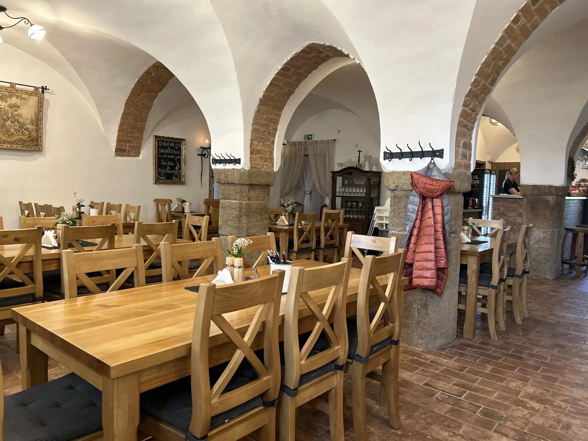 Atmosféra restaurace Na Zámku Chrast